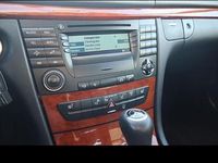 Second-hand Mercedes E220 170 CP (125 kW) 2007 Argintiu Berlinǎ