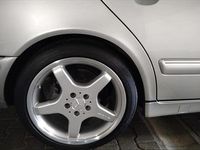 Gebraucht Mercedes E280 204 PS (150 kW) 1998 Grau Limousine