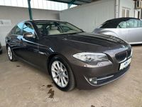 Gebraucht BMW 528 258 PS (189 kW) 2010 Braun Limousine
