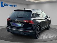 Gebraucht VW Tiguan Life 150 PS (110 kW) 2022 Deep black perleffekt (metallic) SUV
