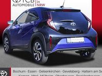 Neu Toyota Aygo X 72 PS (52 kW) 2025 Blau SUV