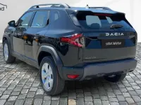 Neu Dacia Duster Celebration 140 PS (102 kW) 2026 Schwarz SUV