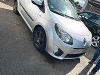Gebraucht Renault Twingo 75 PS (55 kW) 2010 Silber Kleinwagen