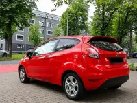 Gebraucht Ford Fiesta 80 PS (58 kW) 2014 Rot Kleinwagen