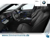 Gebraucht BMW 520 Shadowline 197 PS (144 kW) 2025