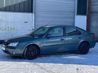 Gebraucht Ford Mondeo 145 PS (106 kW) 2002 Grün Limousine