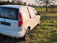 Gebraucht Skoda Roomster 68 PS (50 kW) 2007 Weiß Van / Kleinbus