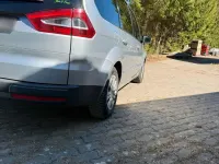 Używany Ford Galaxy 140 KM (102 kW) 2013 Srebrny Minivan