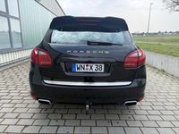 Gebraucht Porsche Cayenne 245 PS (180 kW) 2012 Schwarz SUV