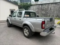 Gebraucht Nissan Navara 133 PS (97 kW) 2004 Grau Pickup