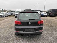 Gebraucht VW Tiguan Trendline 110 PS (80 kW) 2012 Schwarz SUV
