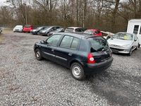 Gebraucht Renault Clio II 58 PS (42 kW) 2004 Grün Limousine