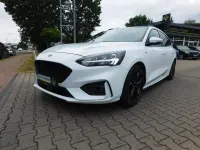 Gebraucht Ford Focus ST-Line 120 PS (88 kW) 2019 Weiß Limousine