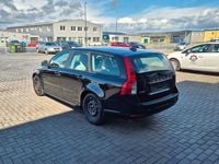 Gebraucht Volvo V50 114 PS (83 kW) 2011 Schwarz Kombi