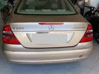 Gebraucht Mercedes E200 163 PS (119 kW) 2003 Gold Limousine