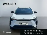 Gebraucht Toyota bZ4X 164 kW (224 PS) 2023 Weiss SUV