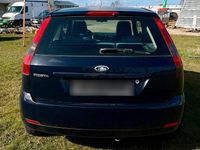 Gebraucht Ford Fiesta 51 PS (37 kW) 2005 Blau Kleinwagen