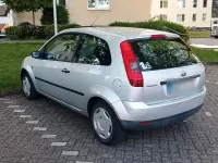 Gebraucht Ford Fiesta 2004 Silber Kleinwagen