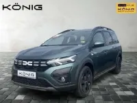Neu Dacia Jogger Expression 110 PS (80 kW) 2025 Zedergrün Van / Kleinbus