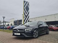 Gebraucht Mercedes CLA200 AMG line 163 PS (119 kW) 2022 Schwarz Limousine
