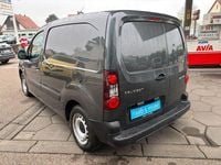 Gebraucht Peugeot Partner Premium 75 PS (55 kW) 2018 Grau Van / Kleinbus