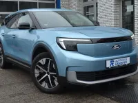 Käytetty Ford Explorer 250 kW (340 HP) 2025 Sininen Katumaasturi
