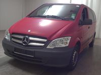 Gebraucht Mercedes Vito 136 PS (100 kW) 2012 Hibiskusrot Van