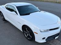Gebraucht Chevrolet Camaro 328 PS (241 kW) 2015 Weiß Coupé