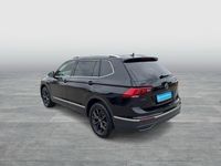 Gebraucht VW Tiguan Allspace Move 150 PS (110 kW) 2024 Deep black perleffekt SUV