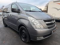 Gebraucht Hyundai H-1 Comfort 170 PS (125 kW) 2011 Grau Van / Kleinbus