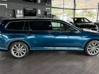 Gebraucht VW Passat GTE 218 PS (160 kW) 2021 Aquamarinblau Kombi