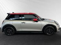 Gebraucht Mini Cooper 156 PS (114 kW) 2024 Melting silver iii Kleinwagen