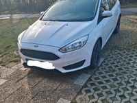 Gebraucht Ford Focus 100 PS (73 kW) 2018 Weiß Kombi