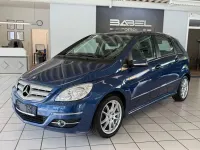 Gebraucht Mercedes B160 95 PS (69 kW) 2011 Blau Kleinwagen