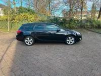 Gebraucht Opel Astra 116 PS (85 kW) 2011 Schwarz Kombi