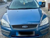 Gebraucht Ford Focus 108 PS (79 kW) 2006 Blau Limousine