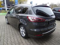 Gebraucht Ford S-MAX Titanium 165 PS (121 kW) 2020 Grau metallic Van / Kleinbus