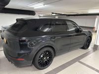 Gebraucht Porsche Cayenne S 441 PS (324 kW) 2019 Schwarz SUV