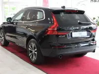 Gebraucht Volvo XC60 Momentum 197 PS (144 kW) 2021 Onyx black / SUV