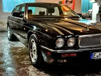 Używany Jaguar XJ6 Executive 211 KM (155 kW) 1995 Czarny Sedan/Limuzyna
