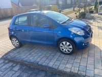 Gebraucht Toyota Yaris 69 PS (50 kW) 2008 Blau Kleinwagen