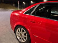 Gebraucht Audi A4 220 PS (161 kW) 2004 Rot Limousine