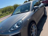 Gebraucht Porsche Cayenne 500 PS (367 kW) 2015 Grau SUV