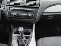 Gebraucht BMW 114 102 PS (75 kW) 2014 Schwarz Kleinwagen