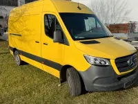 Gebraucht Mercedes Sprinter 150 PS (110 kW) 2022 Gelb Van