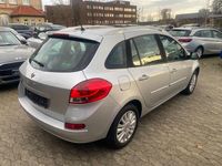 Gebraucht Renault Clio GrandTour Dynamique 75 PS (55 kW) 2011 Grau Kombi