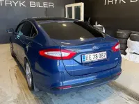 Gebraucht Ford Mondeo Titanium 160 PS (117 kW) 2016 Blau Limousine