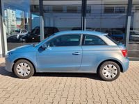 Gebraucht Audi A1 Attraction 122 PS (89 kW) 2013 Blau Kleinwagen