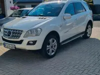 Gebraucht Mercedes ML350 231 PS (169 kW) 2010 Weiß SUV