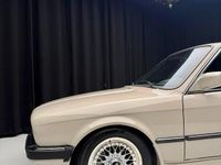 Gebraucht BMW 323 150 PS (110 kW) 1988 Braun Coupé
